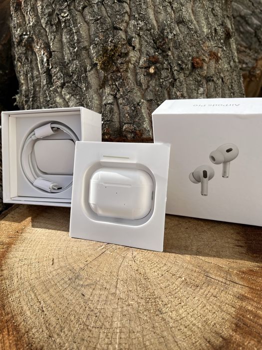 Продават се нови слушалки AirPods Pro2