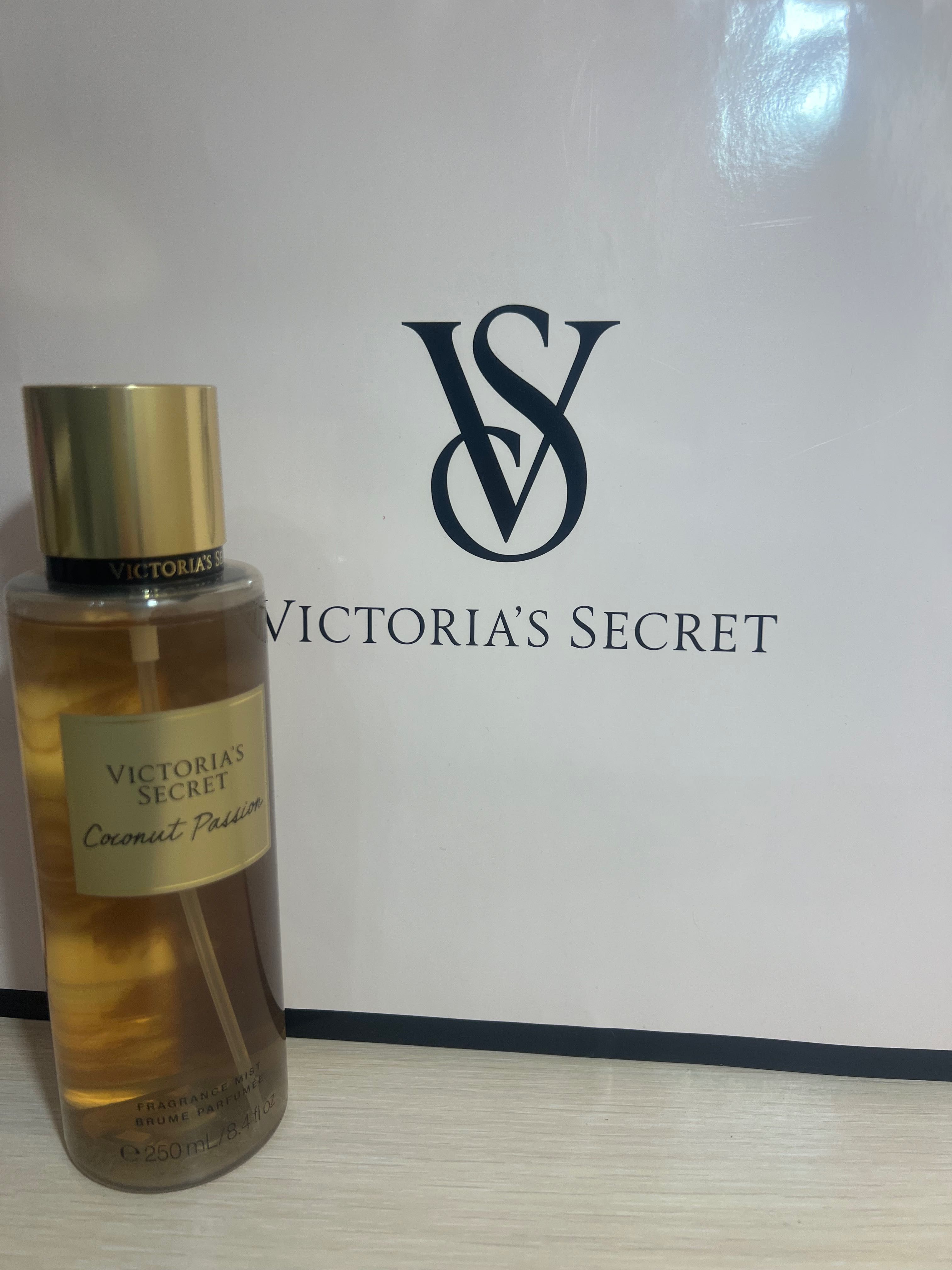 Victoria’s Secret спрей с блестящи частички