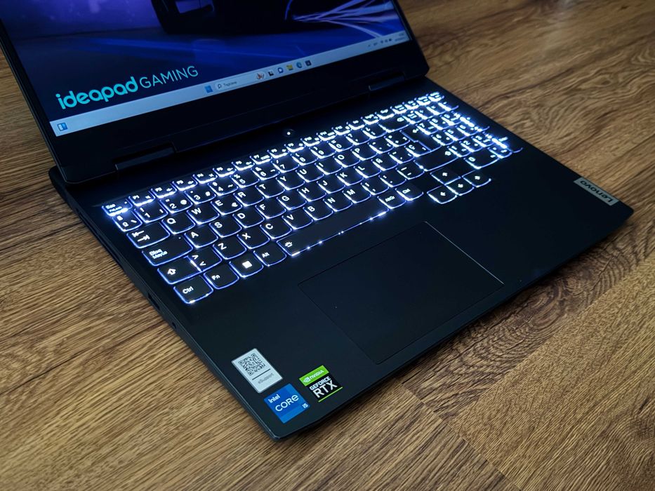 15.6' 120Hz FHD i5-12450H Lenovo Gaming 3 16GB DDR4/512GB SSD/RTX 3050