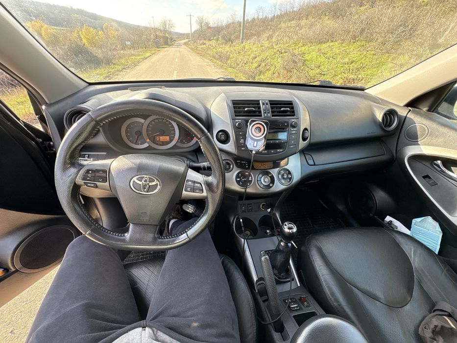 Toyota rav4 2010 2.2 d4d 150 hp