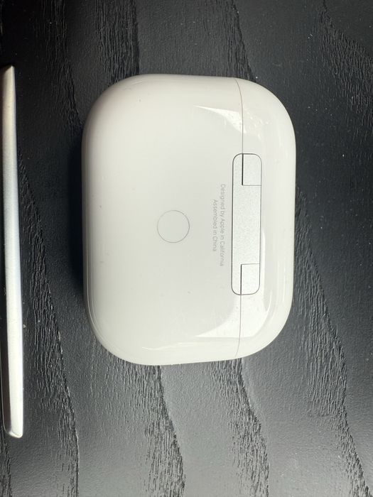 Vand Apple airpods1 casca dreapta si cutie