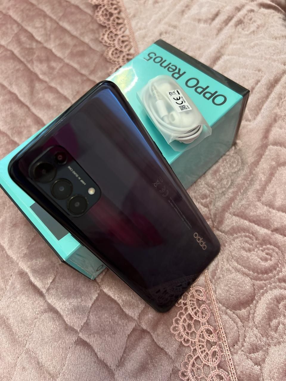 Продается. Oppo reno 5