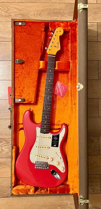 Fender American Vintage II 1961 Stratocaster, Rosewood, Fiesta Red