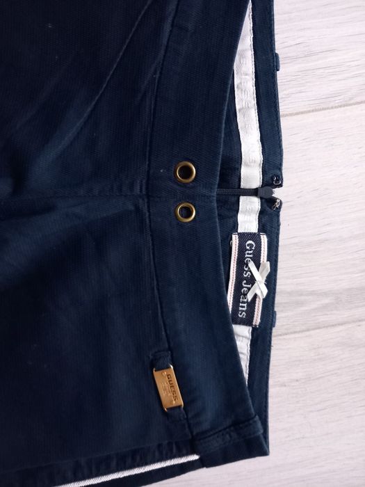 Pantaloni scurți guess dama