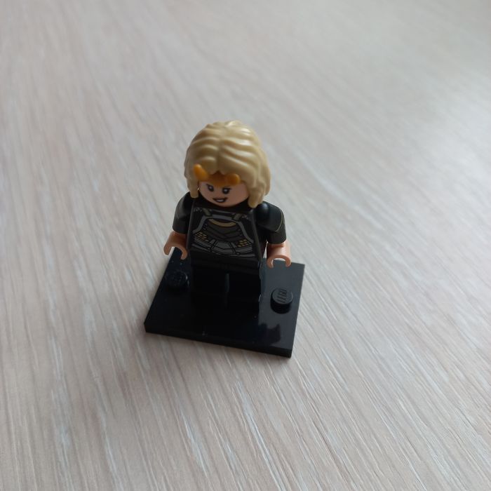 Продам фигурку оригинал