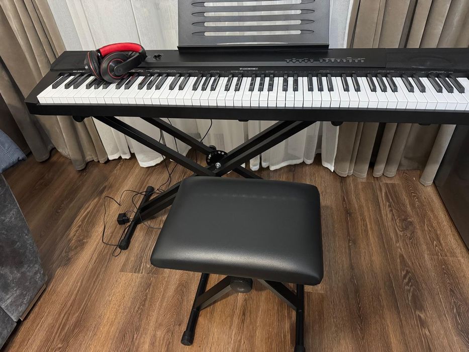 Pian digital 88  clape