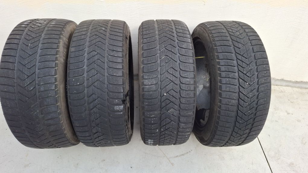 Гуми Pirelli Winter Sotto Zero 3 255/45/19