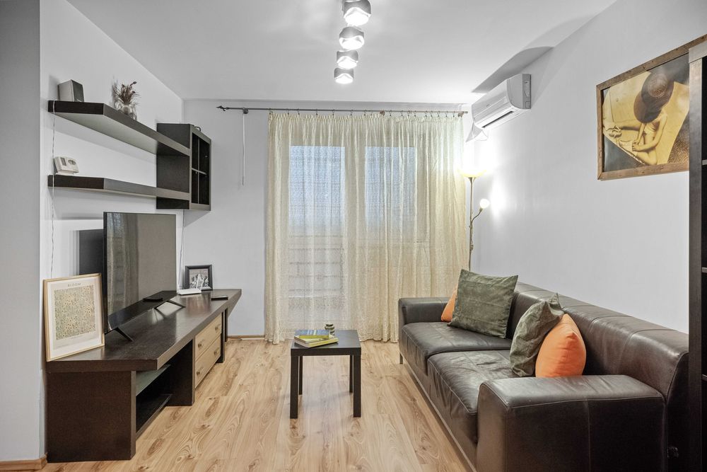 Apartament cu 3 camere de inchiriat cu loc de parcare, Rin Grand