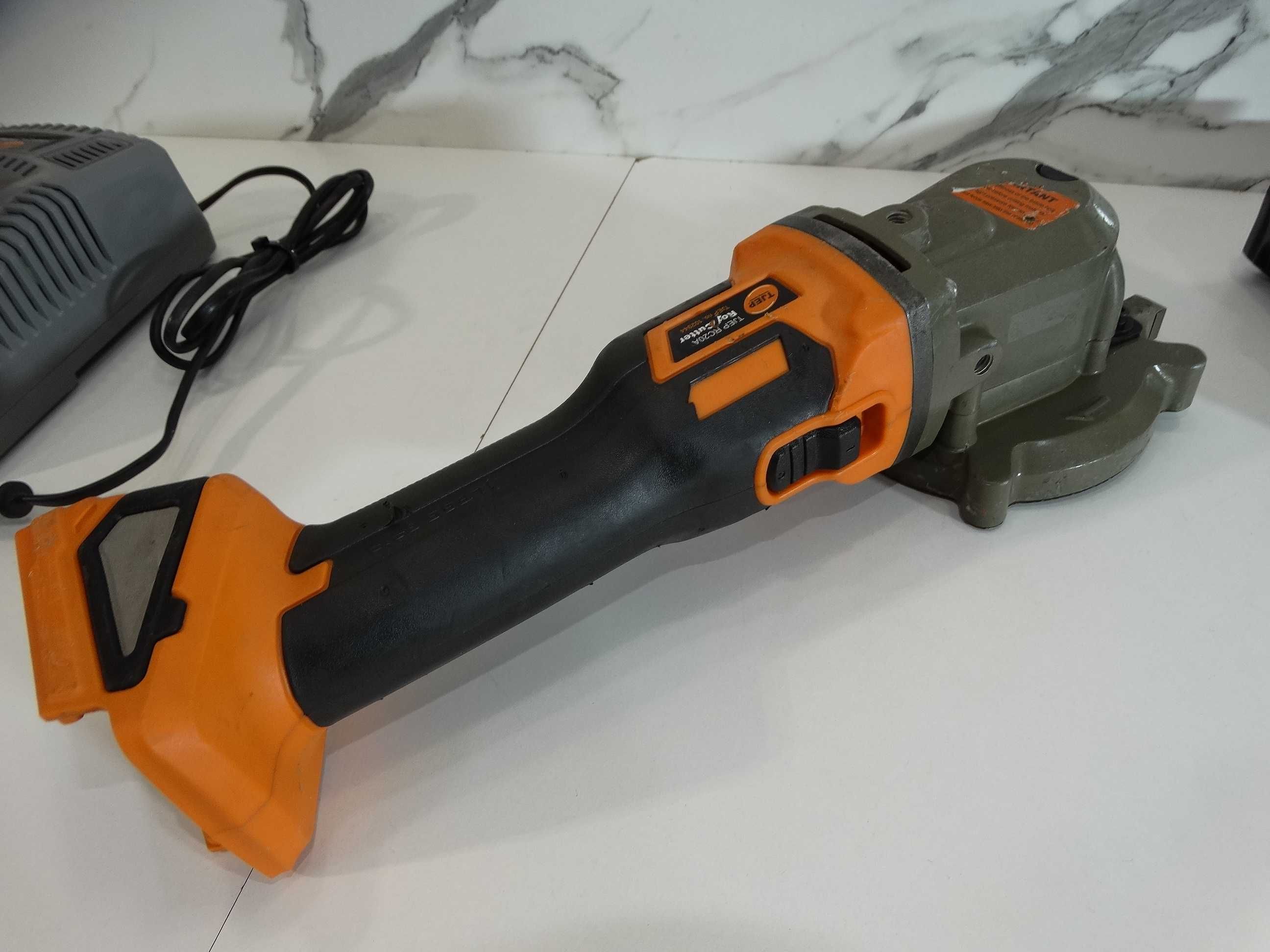 Tjep Rod Cutter RC 20 / 2 x 4.0 Ah - Машина за рязане на арматура