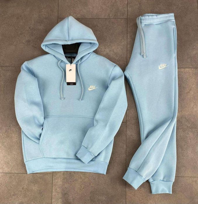 Нова колекция мъжки екипи Nike Tech Fleece!