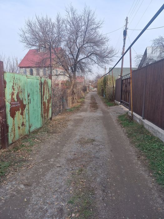 Продам участок в дачном массиве