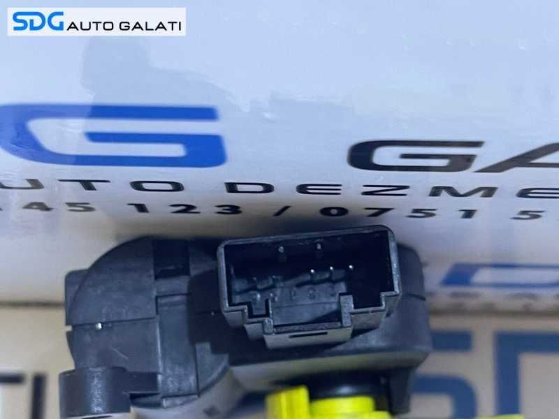 Motoras Stanga Grila Clapeta Clapete Aeroterma Seat Toledo 3 2005 - 2009 Cod 1K2907511C 0132801342[S0267]