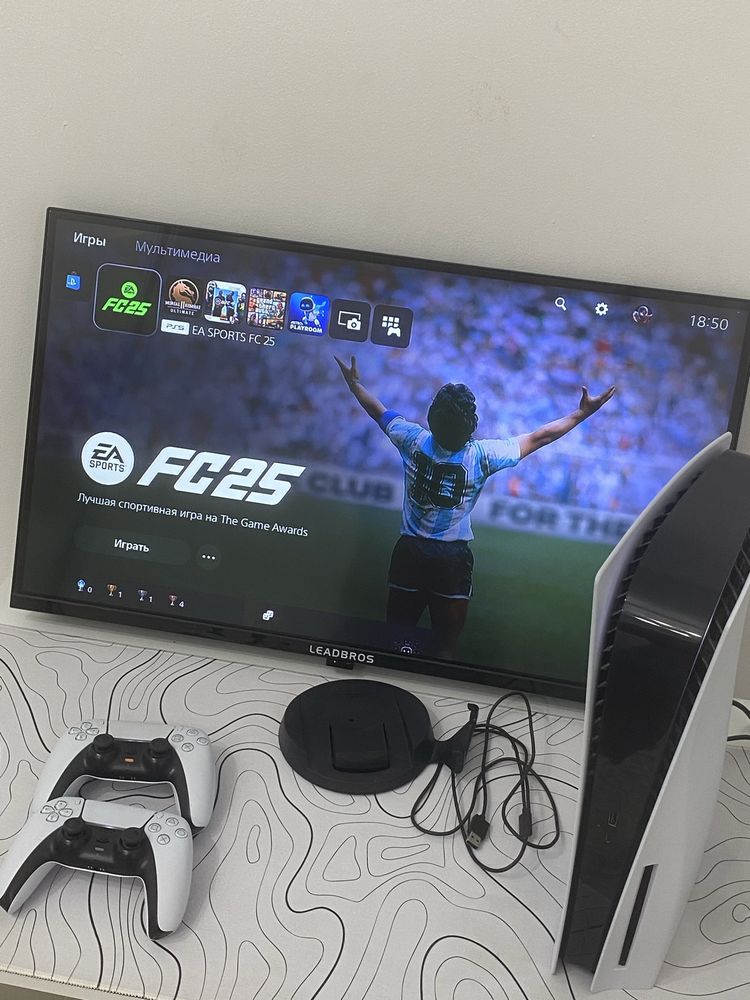 Playstation 5 в идеальном состояний + топ игры