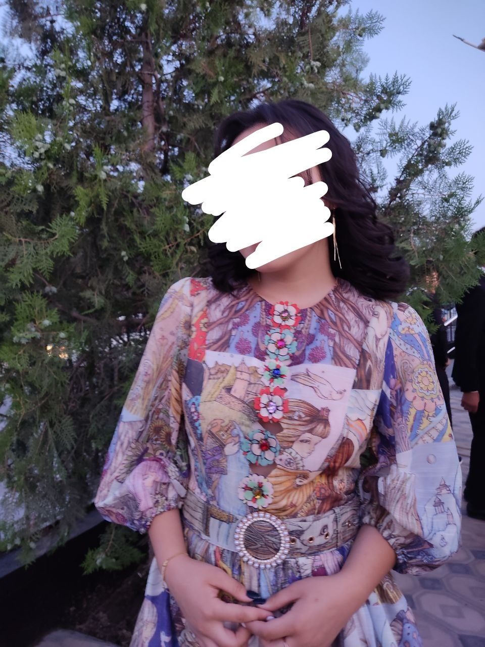 Ерекше стильде көйлек сатылады