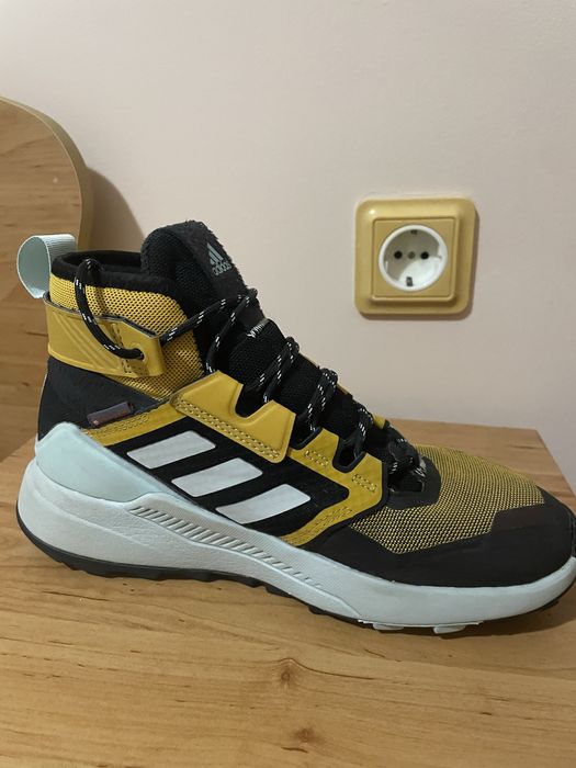 Зимни боти Adidas TERREX