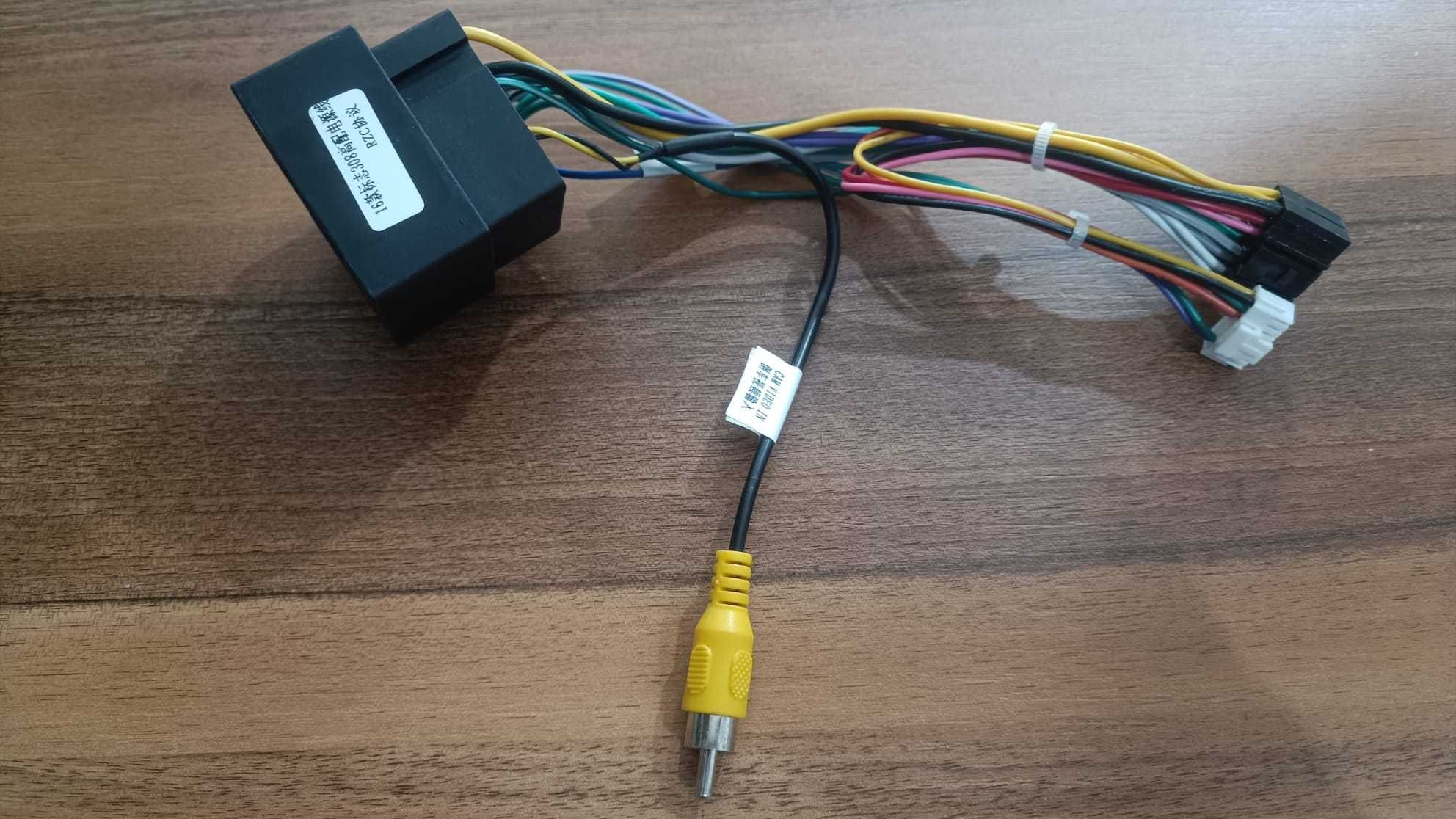 Cablu adaptor universal 16-pin Peugeot / Citroen navigatie Android