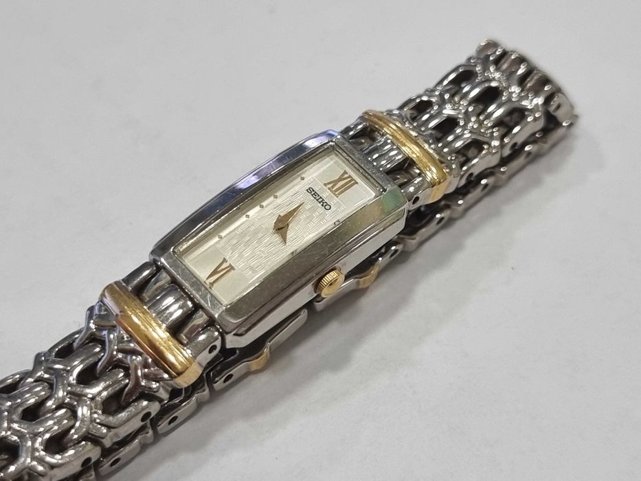 Дамски часовник Seiko - рядък