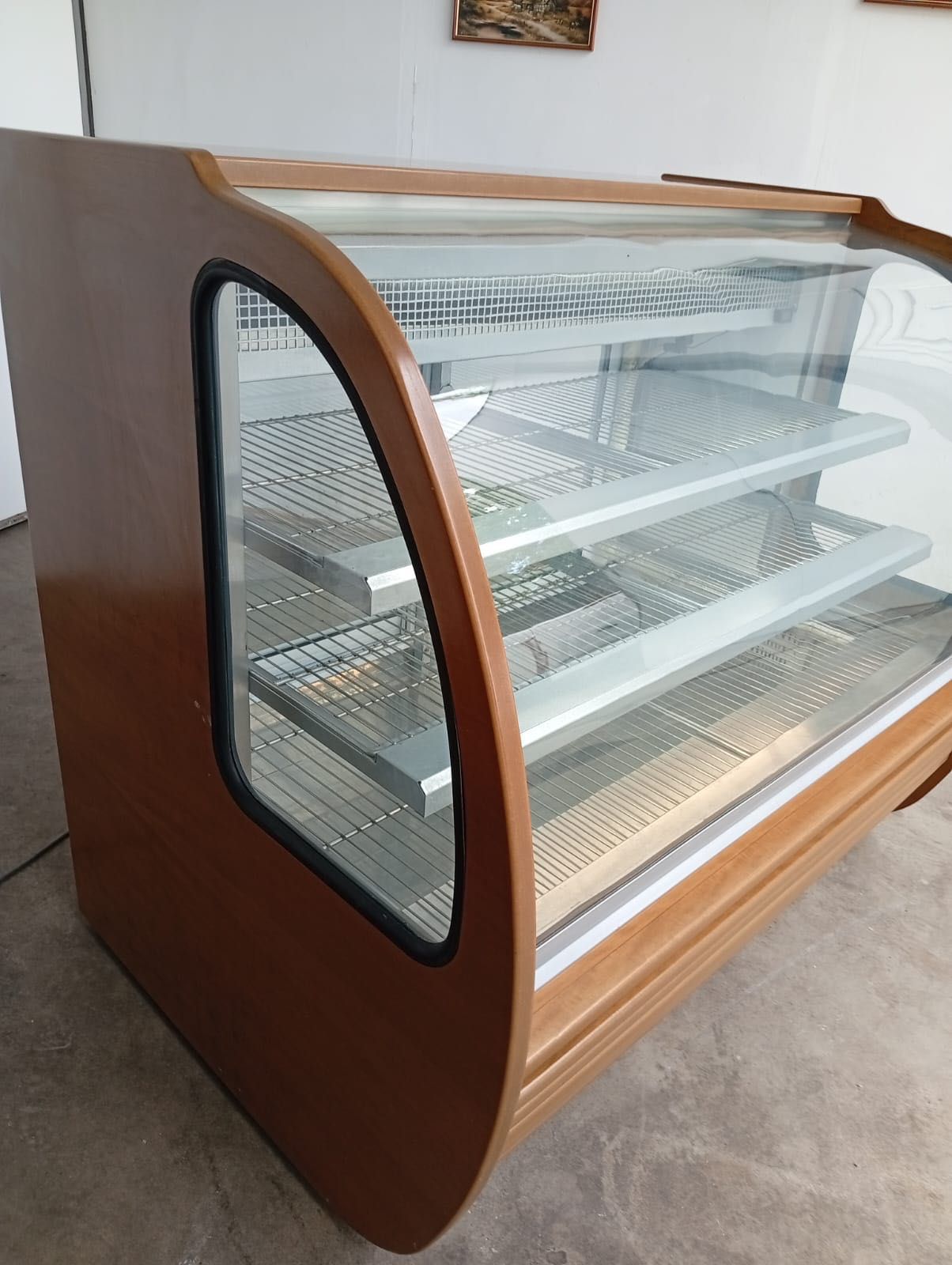 vitrine cofetărie frigorifice