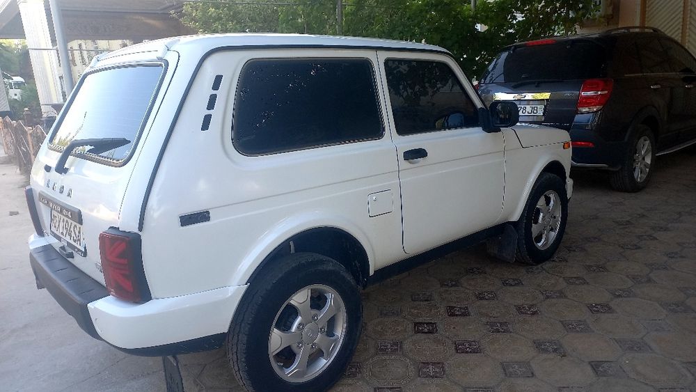 Niva Urban off road.