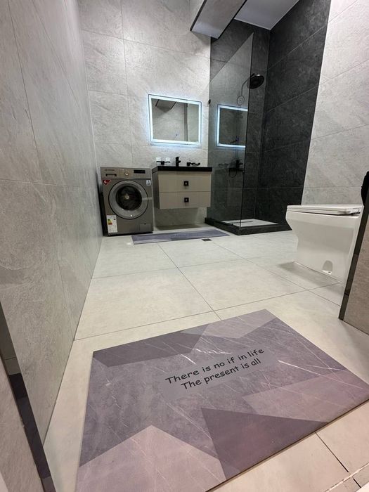 White House Sotuvda 2 xonalik uy remont Yakkasaroy tumani