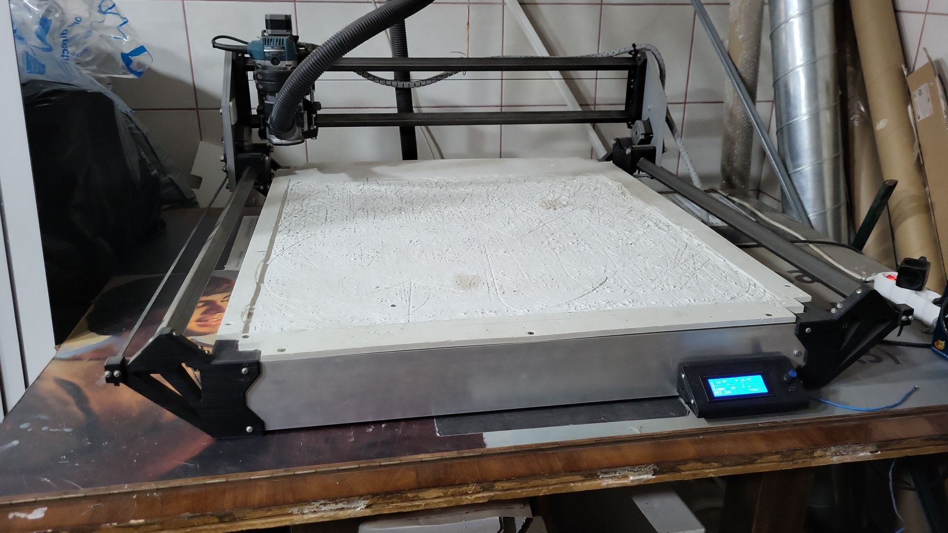 Cnc 80x80cm producție publicitară