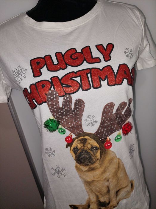 Tricou alb cu catel cu ciucurasi colorati NOU