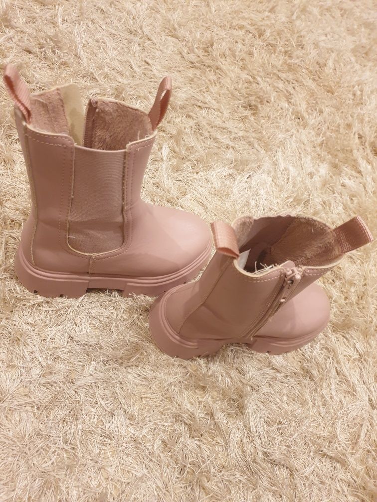 Ghetute H&M roz m27