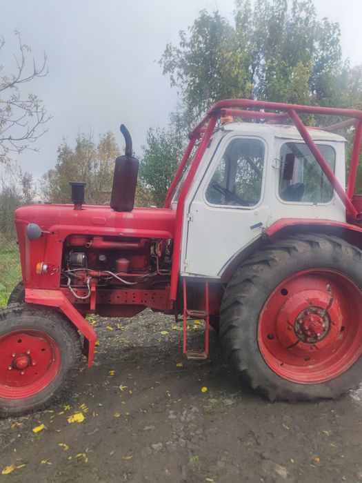 Трактори ЮМЗ в движение