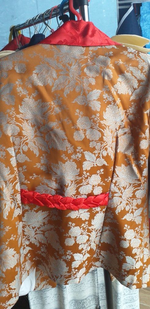 Costume damă,mătase,casmir