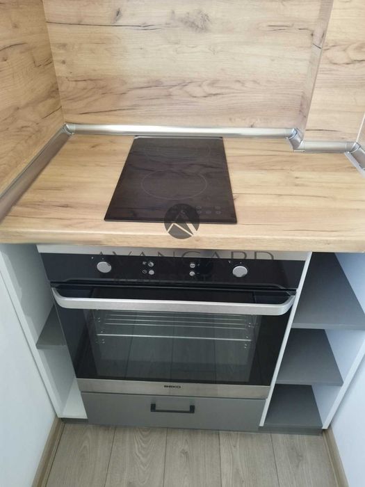 Продава се Двустаен апартамент в Пловдив, Изгрев - 80 кв.м за 1050 €/кв.м - Снимка #5