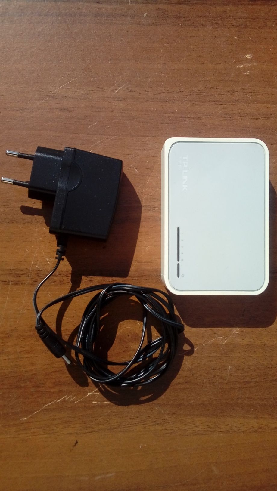 Комутатор TP-LINK 5ти портовый