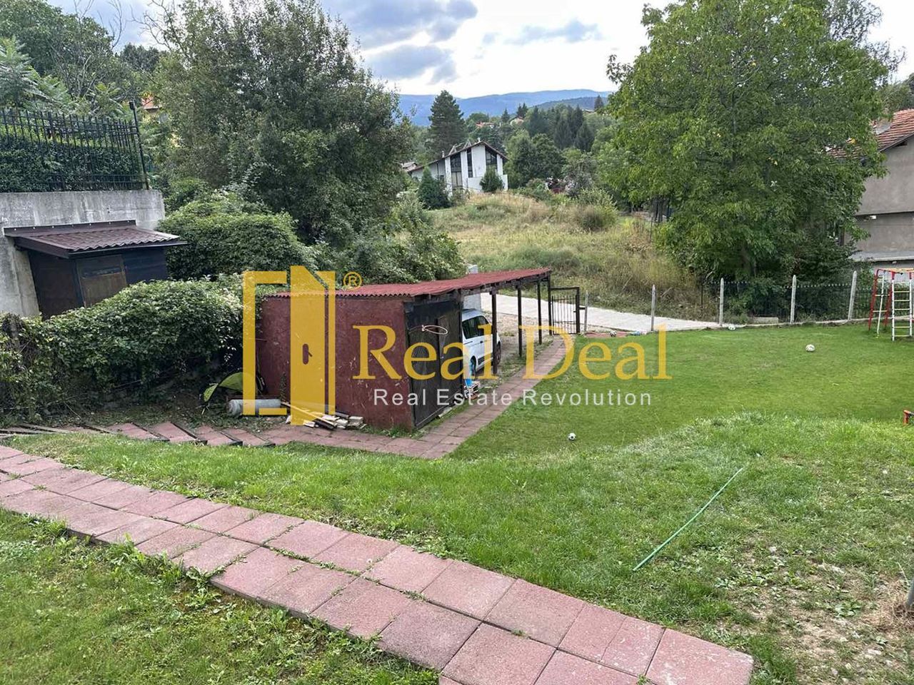 Продава се Къща в София, м-т Детски град - 160 кв.м за 2844 €/кв.м - Снимка #4