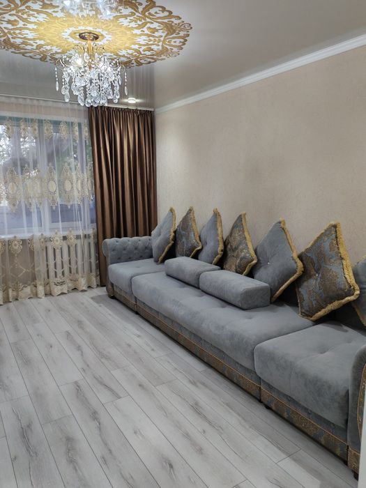 Продам квартиру в центре Талшыка