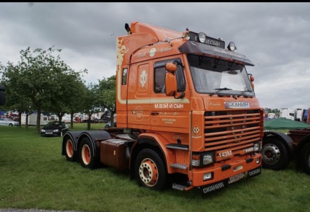 Продам обтекатель кабины , спойлер . Скания 3