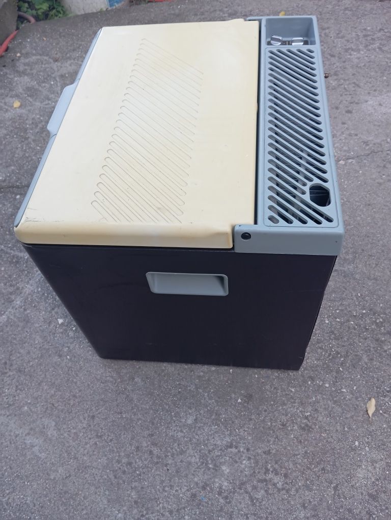 Хладилник на газ