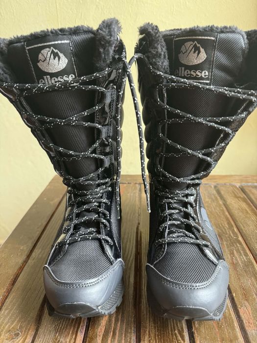 Спортни дамски апрески Ellesse