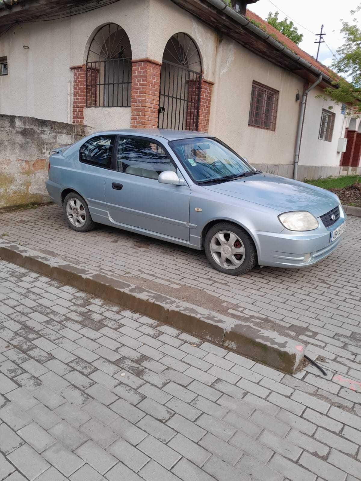 De vanzare Hyundai accent an 2004,motor 1,5 diesel