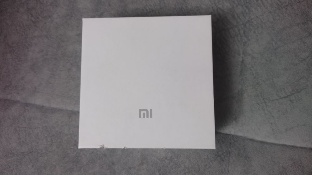 Зарядное устойство Xiaomi Mi в автомобиль