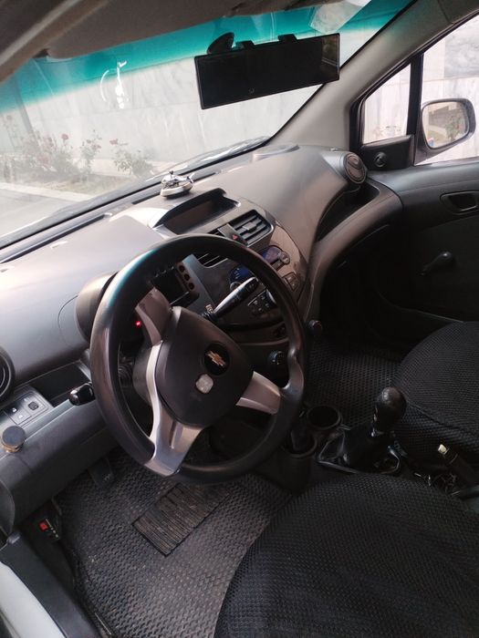 spark sotiladi 1 pozitsa