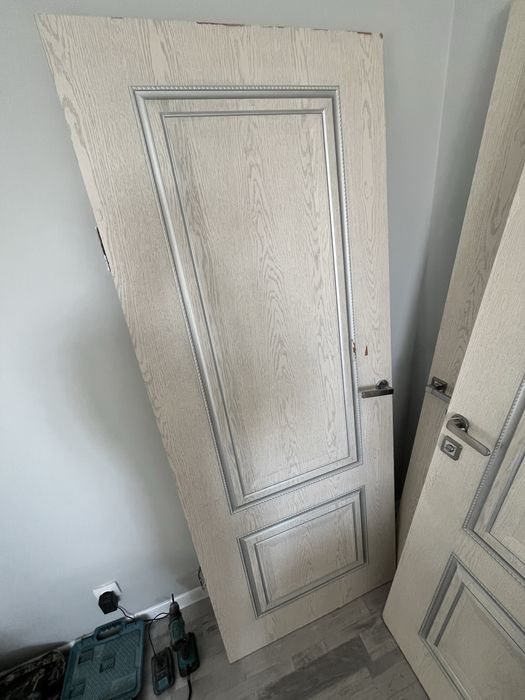 Двери межкомнатные бу