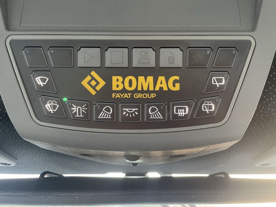 Inchiriez Cilindru compactor