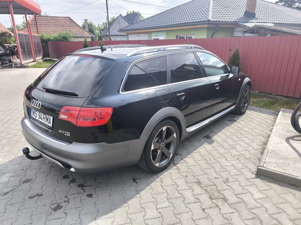 Vând Audi A6 allroad quatro motor 3.0 tdi