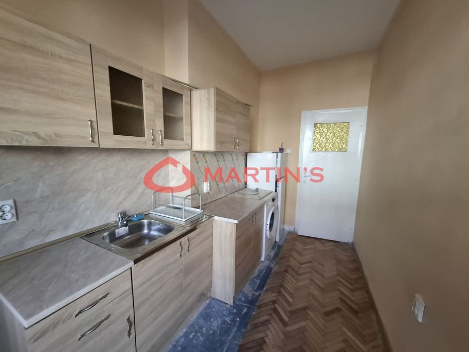 2-стаен в София- площ 68 цена 650