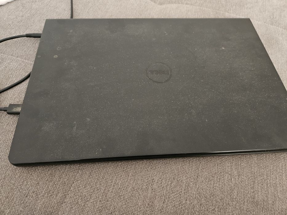 Vand Laptop Dell I3
