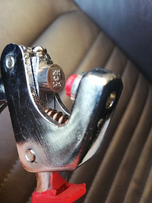 Оловни пломби,Пластмасови и метални пломби,гравюри и лого.Пройзводител