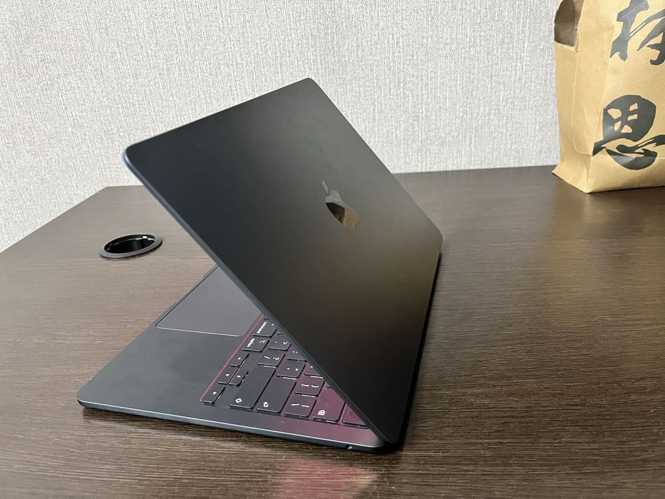 Macbook Air M2 8/256