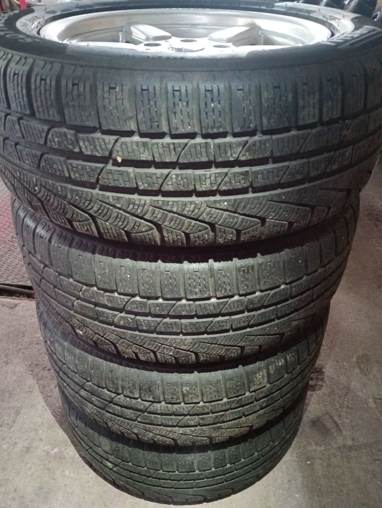 BMW джанти със зимни гуми 225/55/16 7J 5x120 цо76