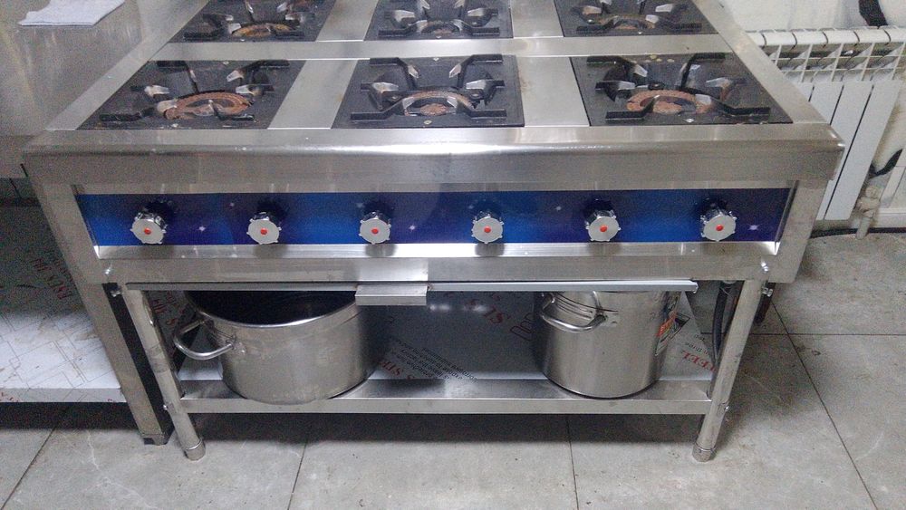 Газовая плита продается