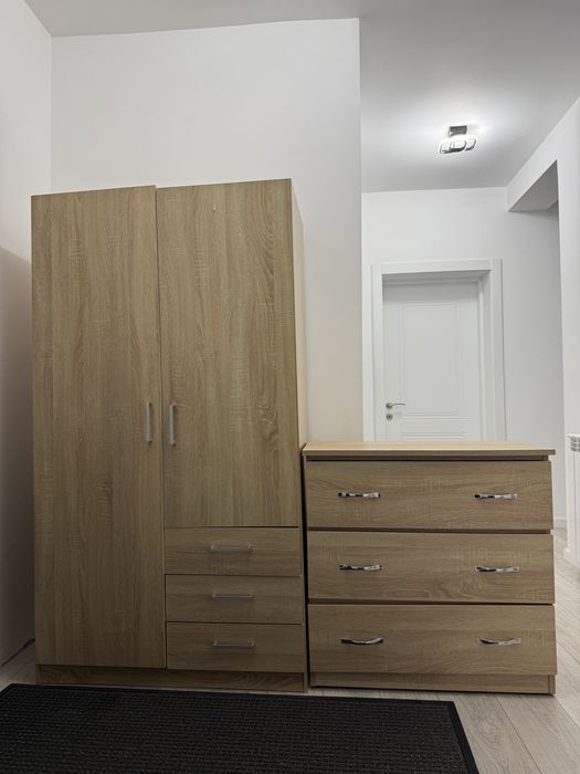 Dulap + Comoda 600 lei