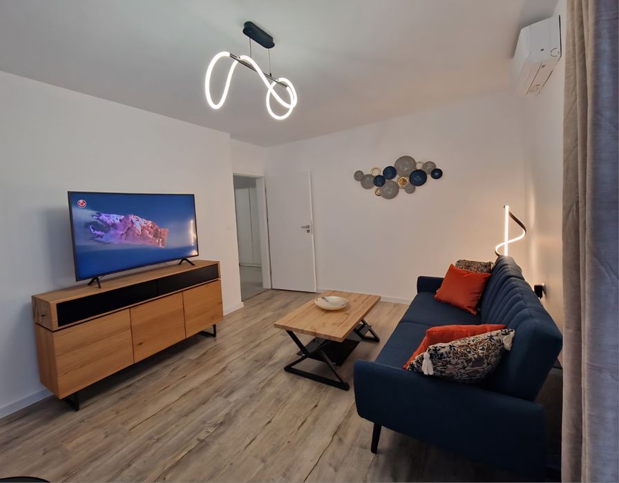 Închiriez apartament 2 camere- nou, Maurer